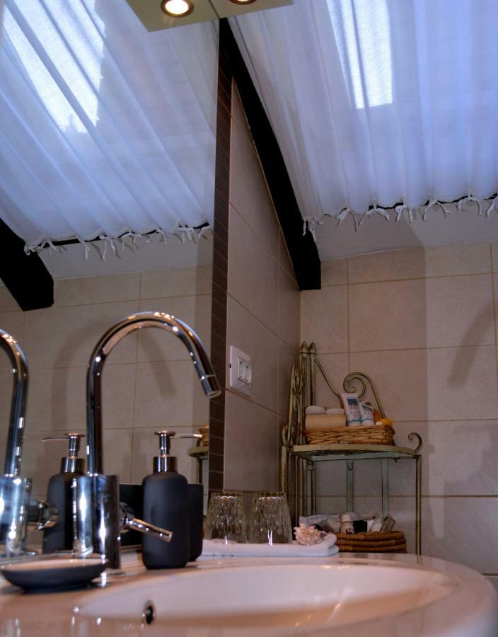 Casa Del Padre - Annabelle Apartment Rijeka Bagian luar foto